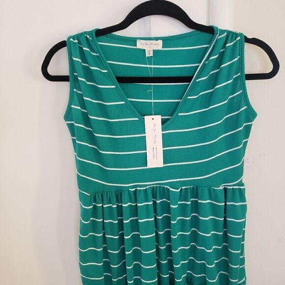 See You Monday Los Angeles V-Neck Mini Dress - Picture 3 of 6